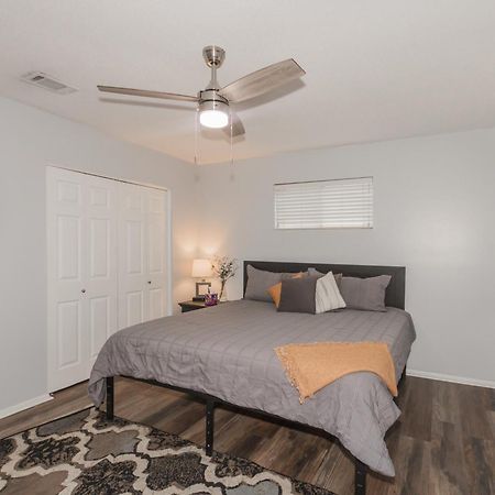 Cheerful 3 Bedroom 2Ba Home In Great Neighborhood! Jacksonville Eksteriør billede
