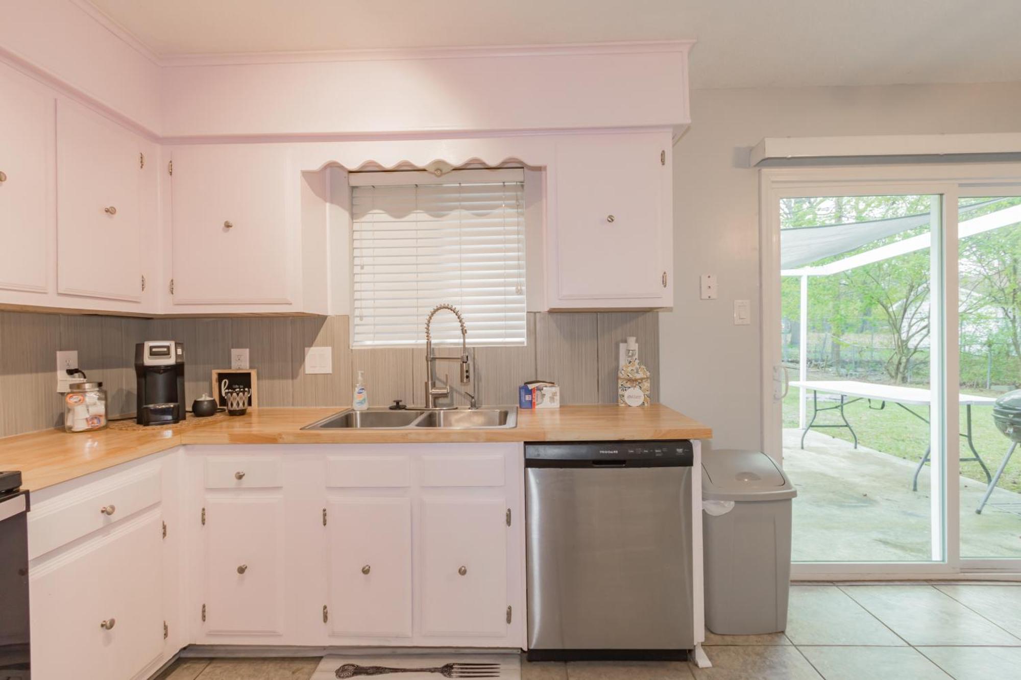 Cheerful 3 Bedroom 2Ba Home In Great Neighborhood! Jacksonville Eksteriør billede